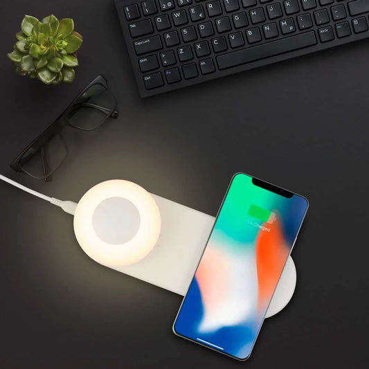 2-in-1 Wireless Charging LED Night Light – Bedside Lamp with Fast Charge Pad